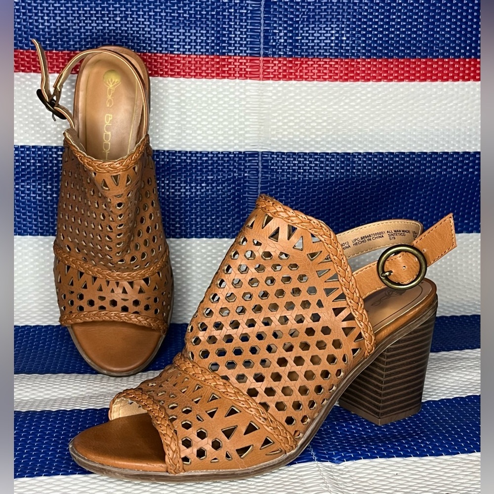 ✨🎉 Big Buddha Mahogany Sintetico Peep Toe Cutout Wedge Sandal Womens Size 8